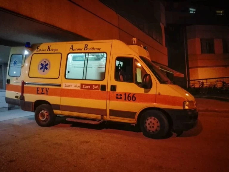 Τρίχρονο κοριτσάκι παρασύρθηκε από αυτοκίνητο στην Πάτρα – Χαροπαλεύει στο νοσοκομείο